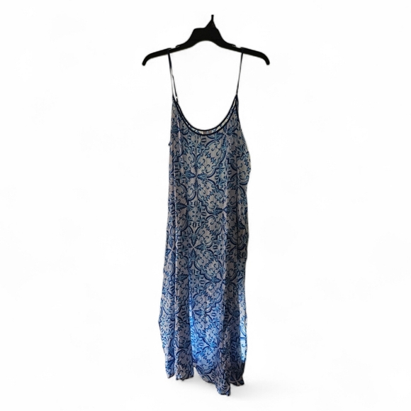 Joyspun Patterned Plus Size Strappy Maxi Dresses Nightgown Size 4X - Picture 6 of 10